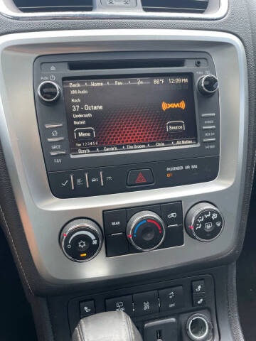 2016 GMC Acadia SLE-2