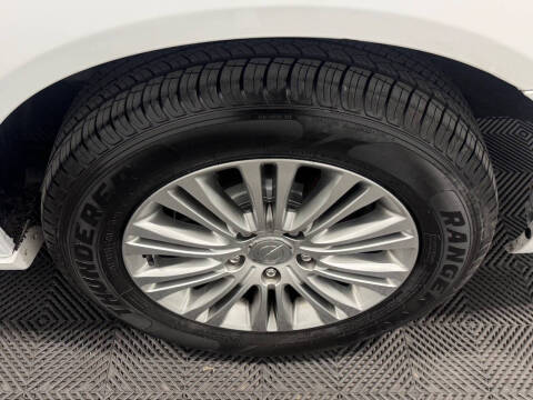 2015 Chrysler Town and Country Touring-L