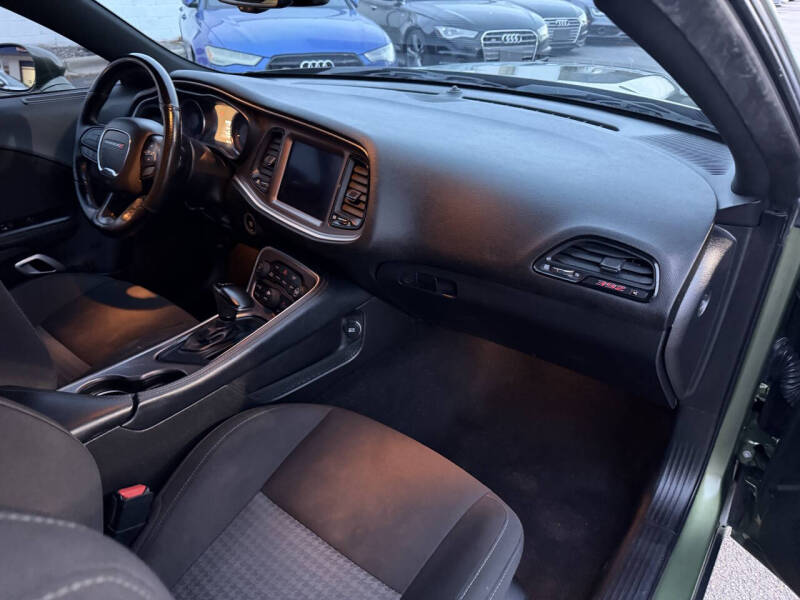 2022 Dodge Challenger R/T Scat Pack