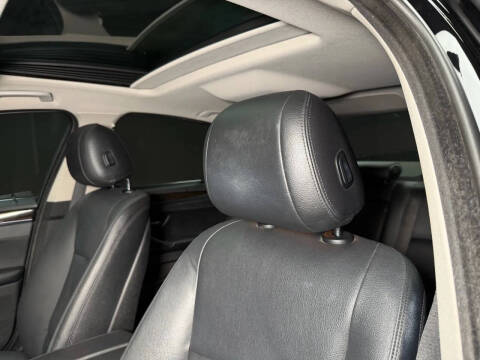 2016 BMW 5 Series 528i