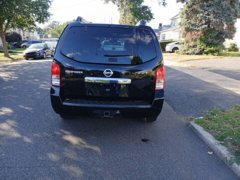 2012 Nissan Pathfinder S