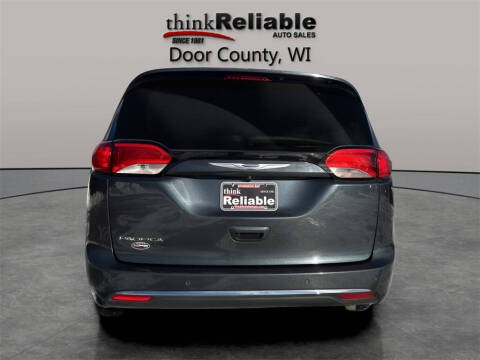 2020 Chrysler Pacifica Touring L