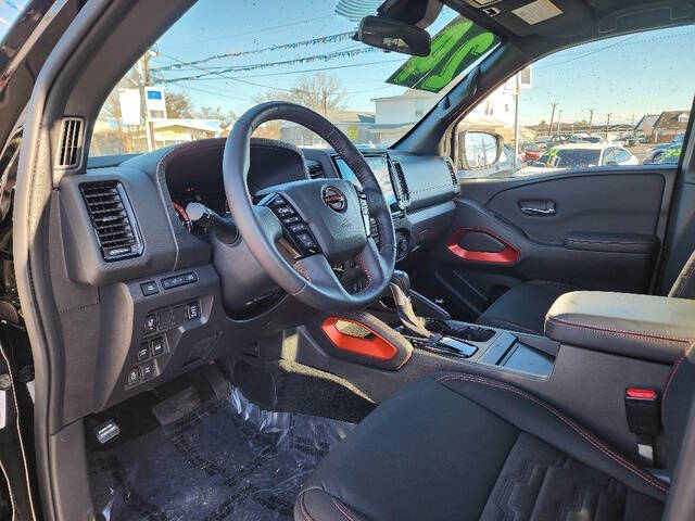 2024 Nissan Frontier PRO-4X