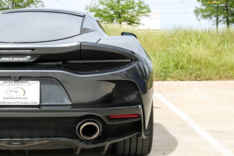 2021 McLaren GT