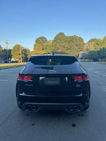 2020 Jaguar F-PACE SVR