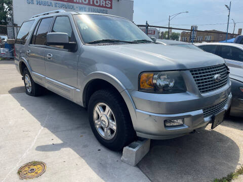 2006 Ford Expedition for sale at Apollo Motors INC in Chicago IL
