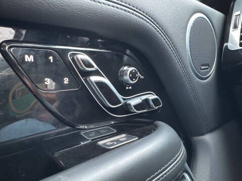 2020 Land Rover Range Rover P525 HSE