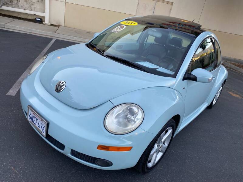 2010 Volkswagen New Beetle for sale at Select Auto Wholesales Inc in Glendora CA