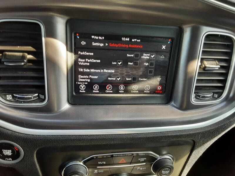 2021 Dodge Charger SXT