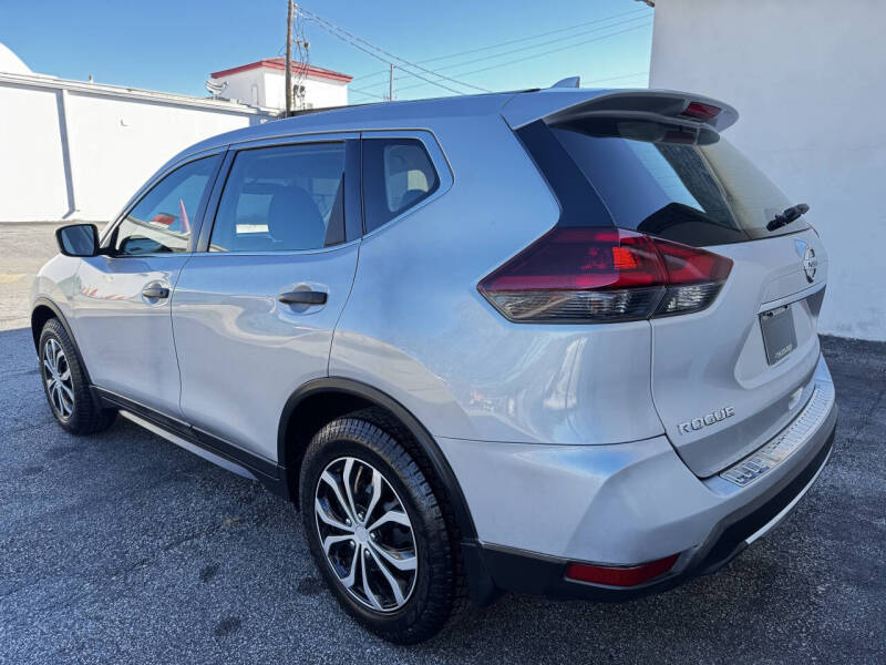 2018 Nissan Rogue S