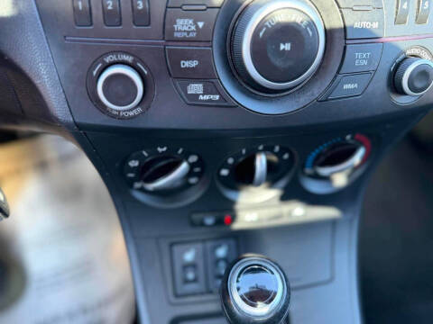 2012 Mazda MAZDA3 i Grand Touring