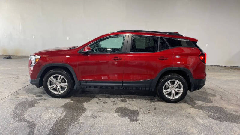 2022 GMC Terrain SLE