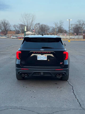 2021 Ford Explorer ST