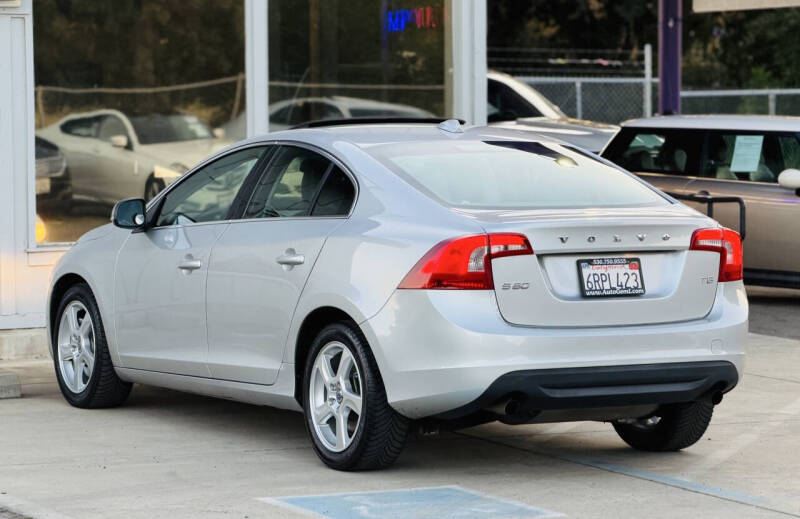 2012 Volvo S60 T5