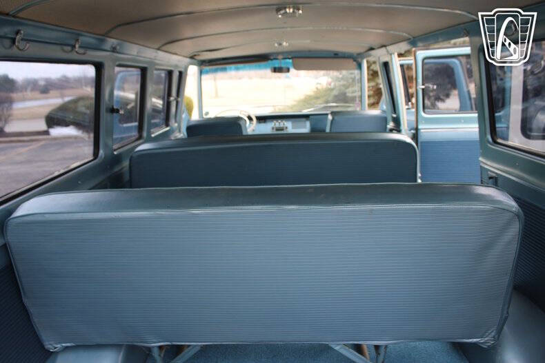 1967 Ford E-150