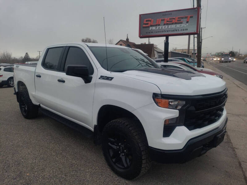 2024 Chevrolet Silverado 1500 Custom's photo