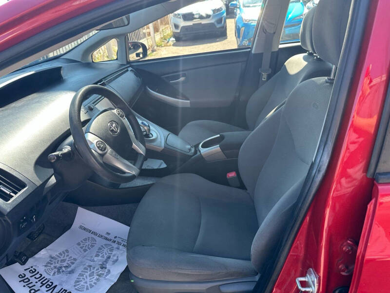 2012 Toyota Prius Three