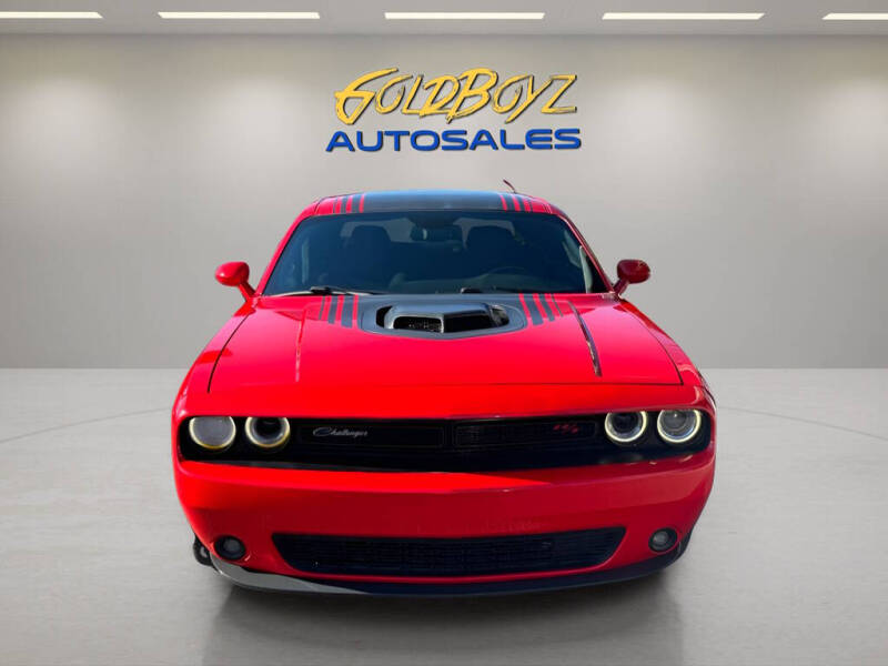 2015 Dodge Challenger R/T Shaker