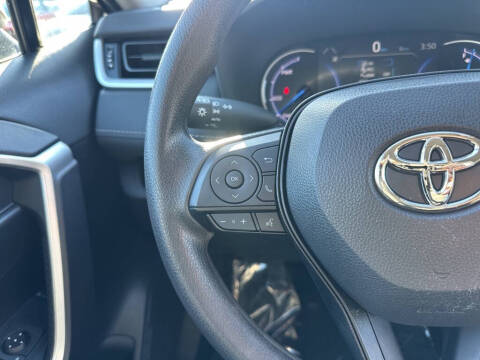 2024 Toyota RAV4 Hybrid XLE