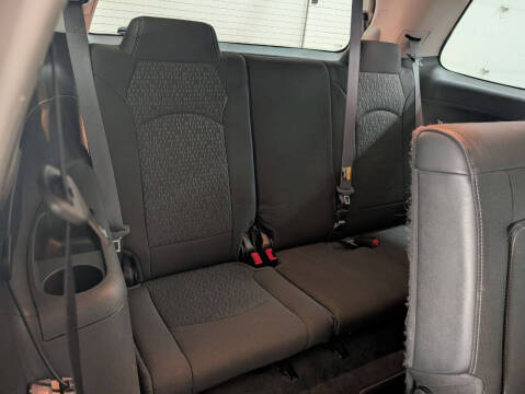 2015 GMC Acadia SLE-2