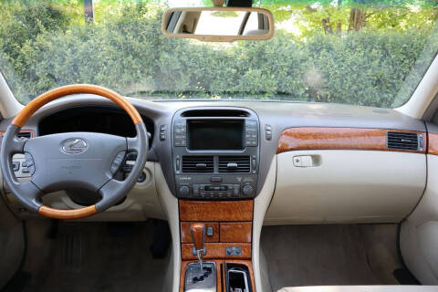 2004 Lexus LS 430