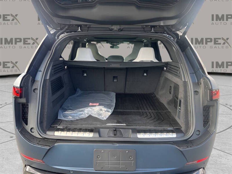 2025 Land Rover Range Rover Sport P635 SV Edition Two