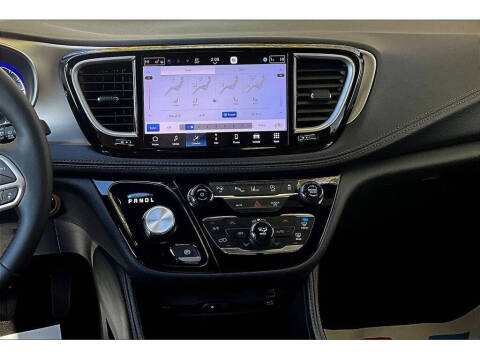 2024 Chrysler Pacifica Pinnacle