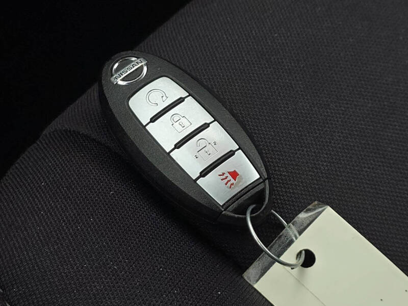 2019 Nissan Pathfinder SV