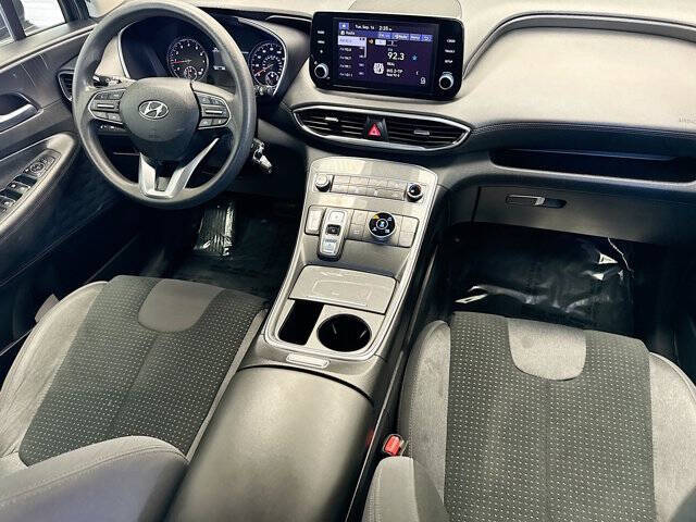 2021 Hyundai Santa Fe SE