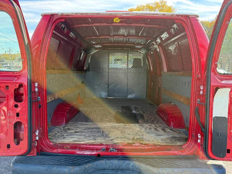 2011 Ford E-Series E-350 SD