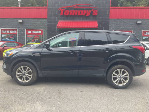 2019 Ford Escape for sale at Tommy's Auto Sales in Inez KY