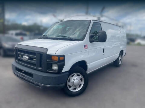 2014 Ford E-Series E-150