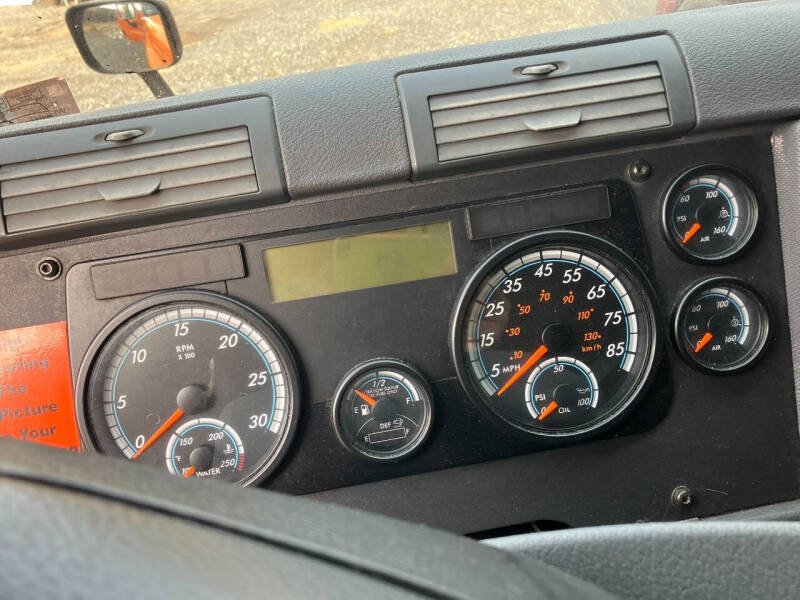 2017 Freightliner Cascadia