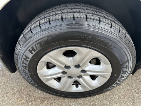 2012 Chevrolet Traverse LS