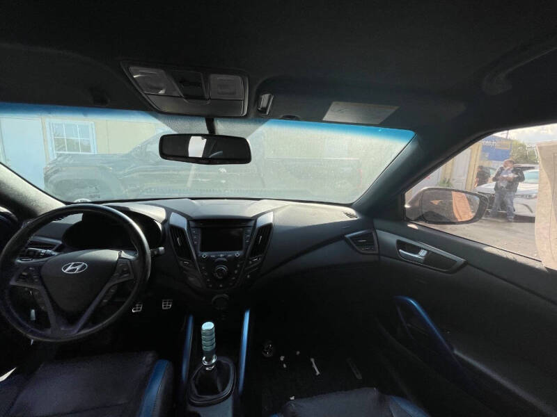 2016 Hyundai Veloster Turbo