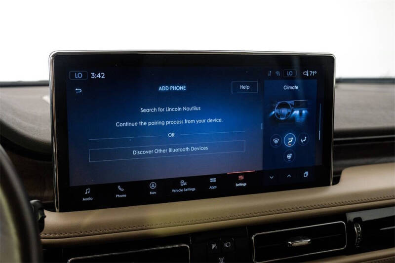 2023 Lincoln Nautilus Reserve