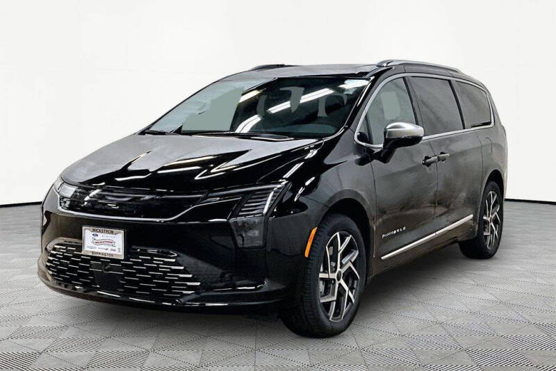 2027 Chrysler Pacifica Pinnacle