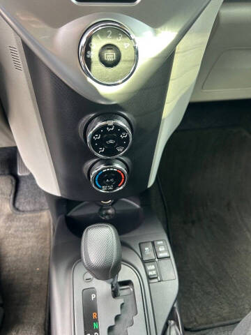 2013 Scion iQ