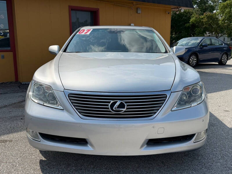 2007 Lexus LS 460