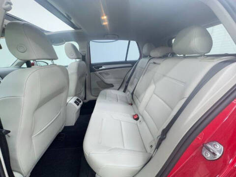 2017 Volkswagen Golf