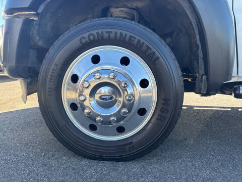 2011 Ford F-550 Super Duty