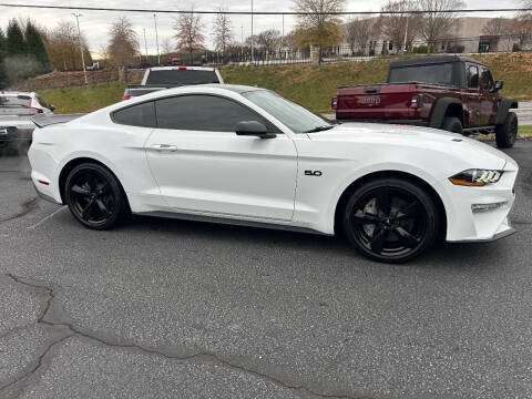 2023 Ford Mustang GT Premium