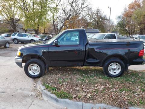 1999 Ford F-150 for sale at D & D Auto Sales in Topeka KS