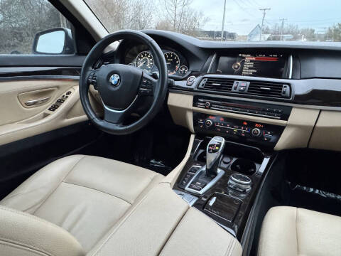 2016 BMW 5 Series 528i xDrive