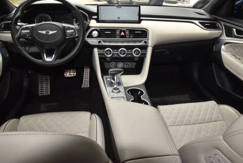 2023 Genesis G70