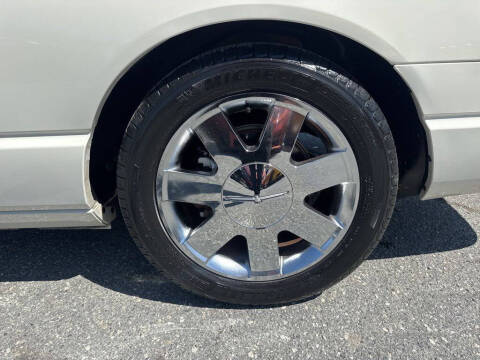 2003 Ford Thunderbird