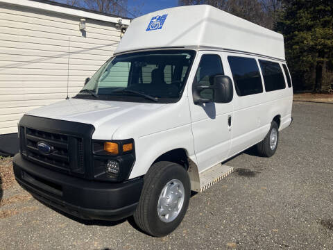2009 Ford E-Series E-350 SD