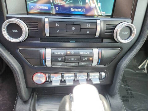 2022 Ford Mustang Mach 1