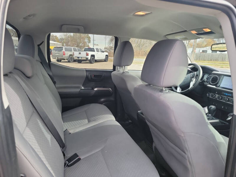 2023 Toyota Tacoma SR5 V6