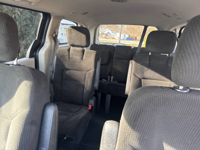 2016 Dodge Grand Caravan American Value Package